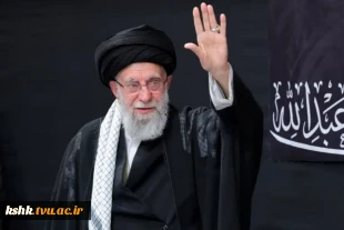 اینجا نیامدیم که ترس از خطر کنیم؛ ننگا به ما اگر که ز خونت گذر کنیم 4